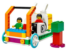 Load image in Gallery view, LEGO® Education SPIKE™ Essential set (op bestellng)
